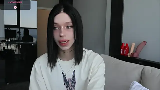 Snapshot of Dasha_M chatting on August 1, 12:37 pm Dasha M online show from August 1, 12:37 pm