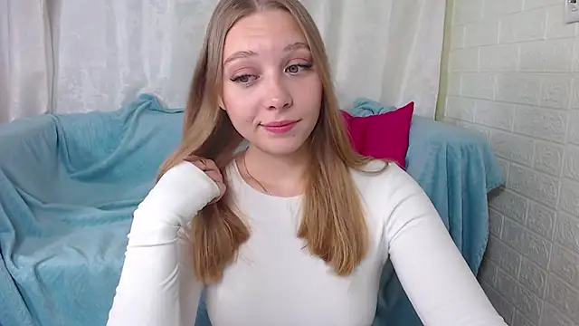 bellaa love  online show from September 24, 12:25 am