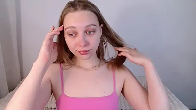bellaa love  online show from May 25, 1:00 am