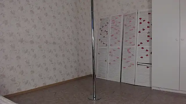 bellaa love  online show from June 14, 2:24 am