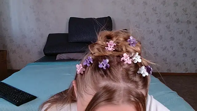 bellaa love  online show from July 23, 1:58 am