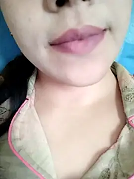 Anki-doll online show from December 4, 5:39 am