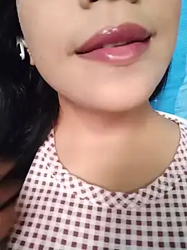 Anki-doll online show from August 2, 5:50 am