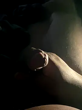 Snapshot of Sexiiiiii97_ chatting on December 3, 9:00 am Sexiiiiii97 online show from December 3, 9:00 am