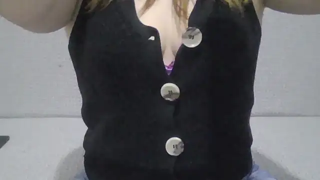 Snapshot of simay1111 chatting on February 24, 5:31 pm simay1111 online show from February 24, 5:31 pm