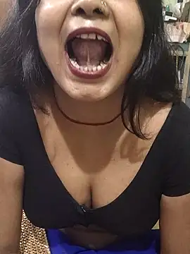 yoursweety09 online show from March 17, 2:09 pm