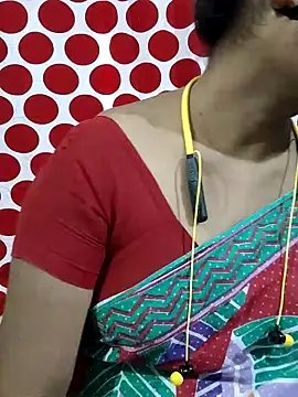 yoursweety09 online show from June 9, 7:31 am