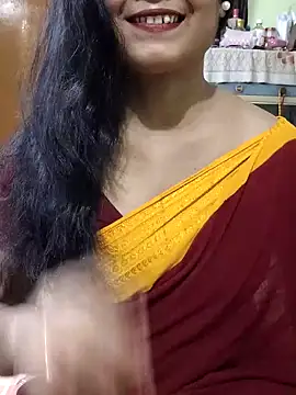 Snapshot of yoursweety09 chatting on June 21, 5:10 am yoursweety09 online show from June 21, 5:10 am