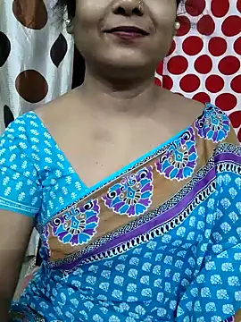 Snapshot of yoursweety09 chatting on July 1, 11:59 pm yoursweety09 online show from July 1, 11:59 pm