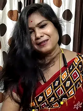 Snapshot of yoursweety09 chatting on July 27, 12:28 am yoursweety09 online show from July 27, 12:28 am