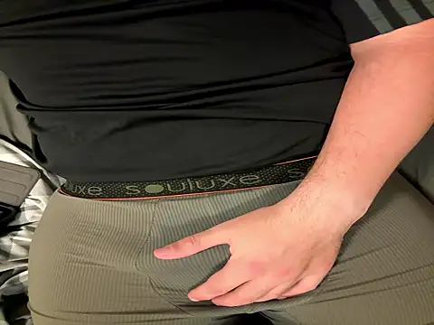 Snapshot of Dan8736 chatting on October 23, 7:56 pm Dan8736 online show from October 23, 7:56 pm