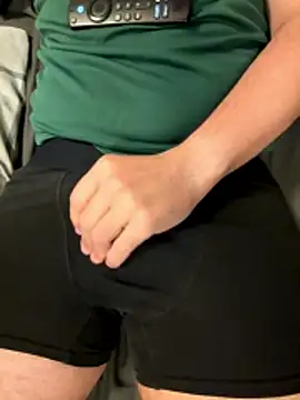 Snapshot of Dan8736 chatting on October 26, 1:50 pm Dan8736 online show from October 26, 1:50 pm