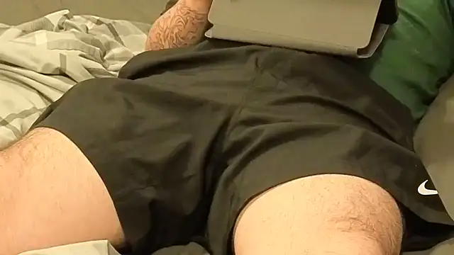 Snapshot of Dan8736 chatting on February 3, 10:15 pm Dan8736 online show from February 3, 10:15 pm