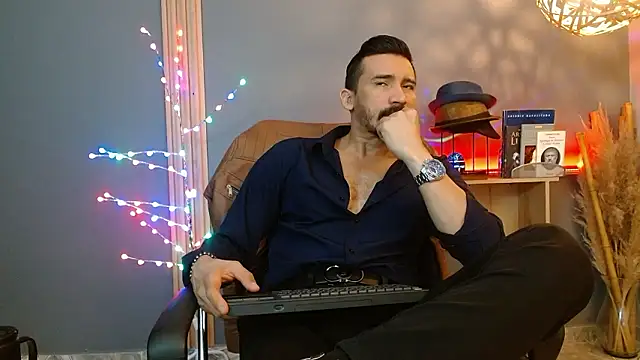 Reiko 85  online show from March 6, 2:35 pm