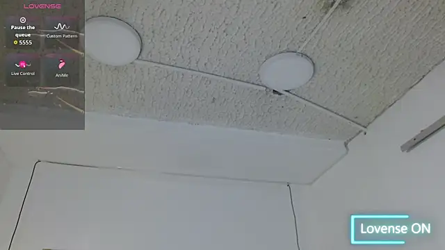 Dyla n18 online show from February 22, 6:06 pm