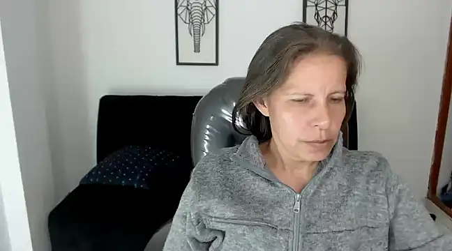 Milf karlye online show from December 28, 5:23 am