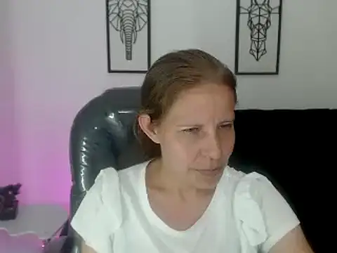 Milf karlye online show from February 18, 5:53 am