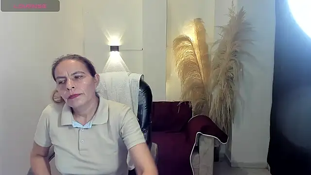 Milf karlye online show from June 15, 2:03 am