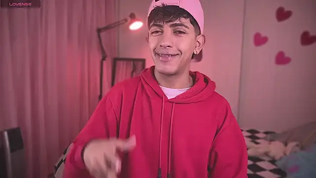 Snapshot of teobowny_ chatting on March 14, 1:35 pm teobowny online show from March 14, 1:35 pm