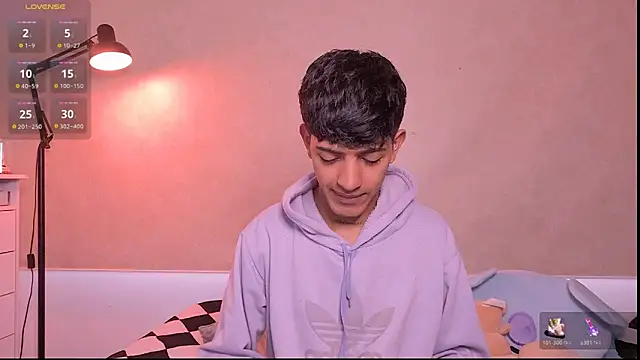 teobowny  online show from February 9, 12:53 pm