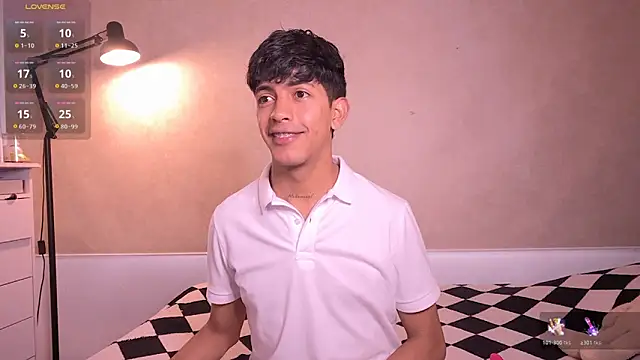 teobowny  online show from February 16, 9:44 pm