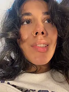 Snapshot of AndyFire69 chatting on February 5, 3:52 pm AndyFire69 online show from February 5, 3:52 pm