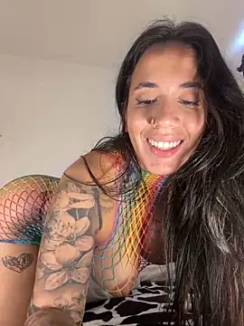 Snapshot of AndyFire69 chatting on February 17, 5:43 pm AndyFire69 online show from February 17, 5:43 pm