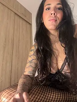 Snapshot of AndyFire69 chatting on March 6, 3:02 pm AndyFire69 online show from March 6, 3:02 pm