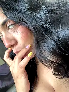 Snapshot of AndyFire69 chatting on September 25, 4:43 pm AndyFire69 online show from September 25, 4:43 pm