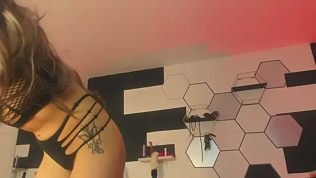 haileycat online show from January 22, 4:13 am