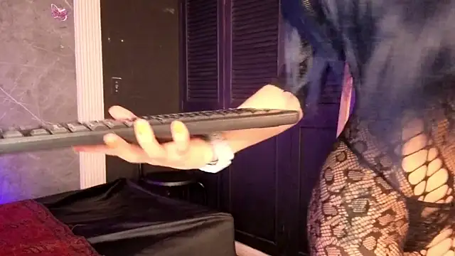 haileycat online show from June 14, 4:25 am