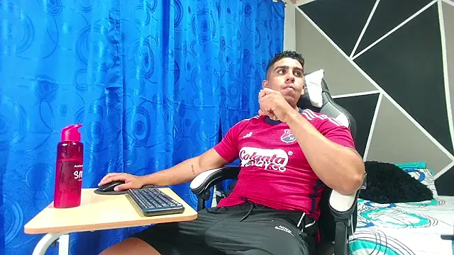 astrom greyy online show from October 29, 11:39 pm