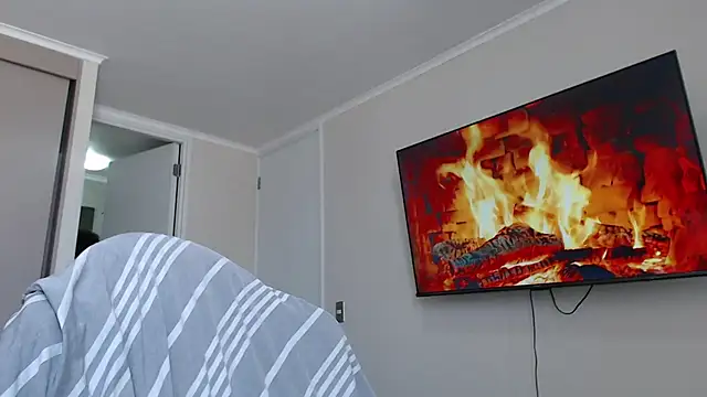 jonhklleyn online show from January 17, 6:22 pm