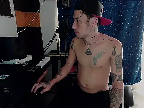 patrik tattoo  online show from December 11, 2:33 pm