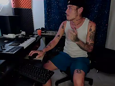 patrik tattoo  online show from February 18, 4:04 am