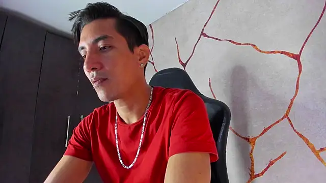 EdwardVlad online show from December 12, 7:15 pm