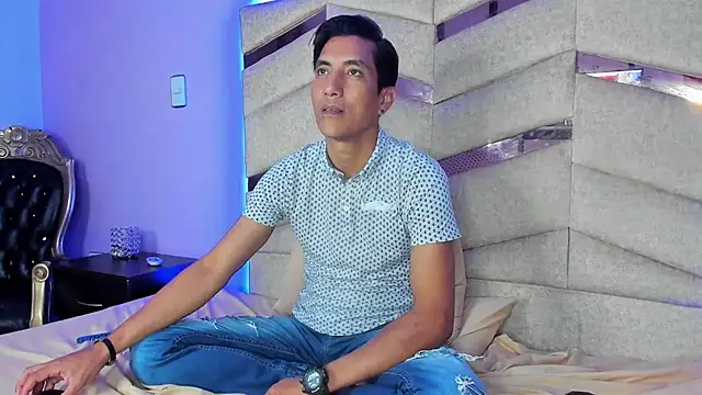 EdwardVlad online show from December 28, 10:44 pm