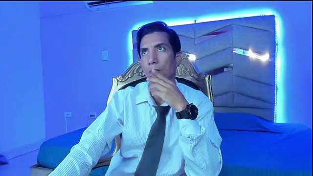 EdwardVlad online show from January 10, 7:21 pm