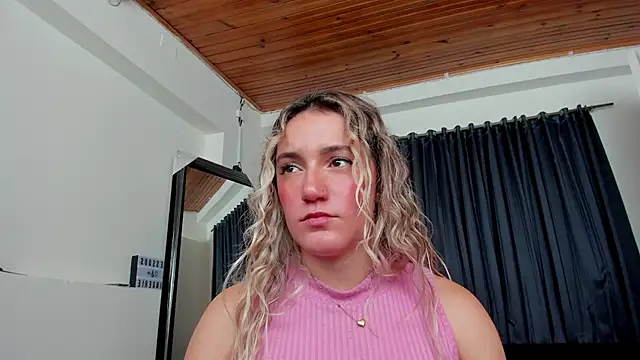 Snapshot of Keyth_clement chatting on June 11, 7:12 pm Keyth clement online show from June 11, 7:12 pm