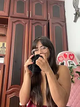 Jade Zephyra online show from March 13, 9:43 pm