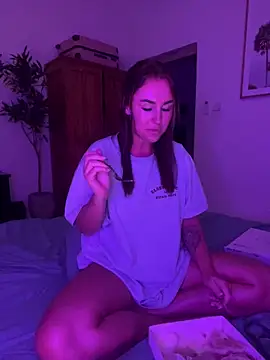 Ellieprincess online show from December 14, 11:50 am