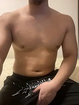 YU-KI00 online show from December 14, 6:08 am