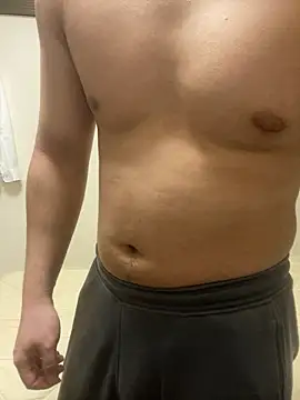 YU-KI00 online show from February 11, 11:48 am