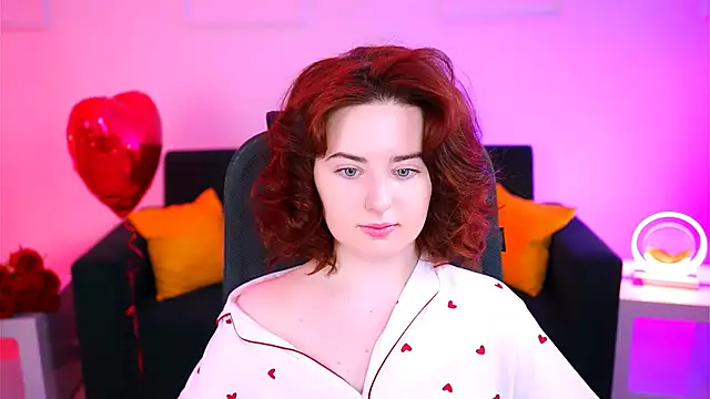 AnnTerry  online show from February 16, 12:10 pm