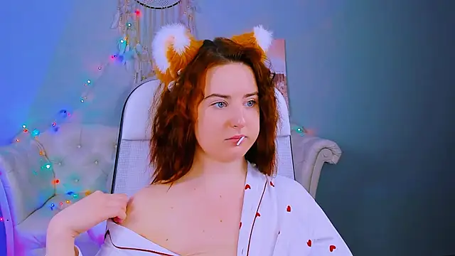 AnnTerry  online show from February 25, 6:42 pm