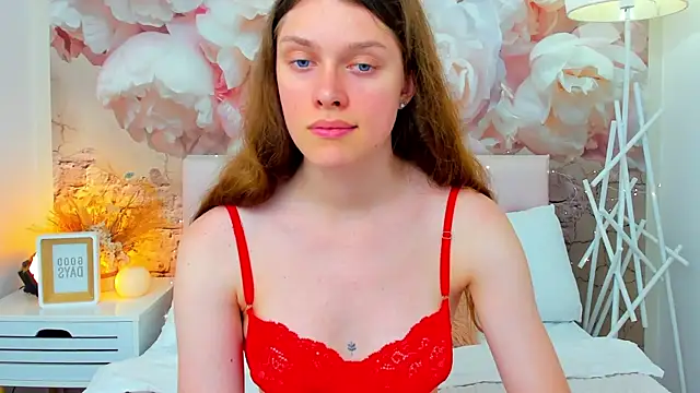 Snapshot of JaneBrowni chatting on July 1, 12:18 pm JaneBrowni online show from July 1, 12:18 pm
