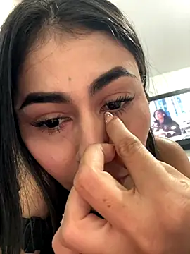 emilie xx  online show from October 4, 5:33 pm