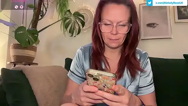 Snapshot of MelodyRoseUk chatting on February 11, 9:36 am MelodyRoseUk online show from February 11, 9:36 am