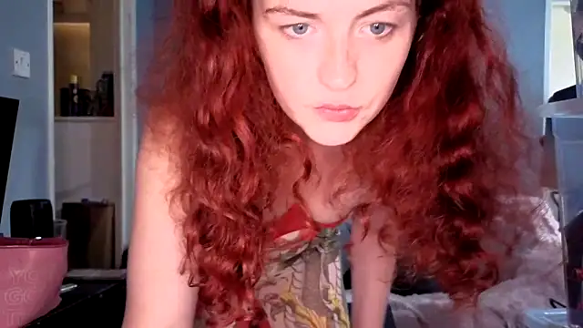 Snapshot of ENGLISHEMILY_69 chatting on September 23, 11:35 am ENGLISHEMILY 69 online show from September 23, 11:35 am