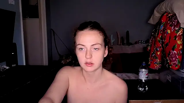 ENGLISHEMILY 69 online show from November 11, 10:59 am